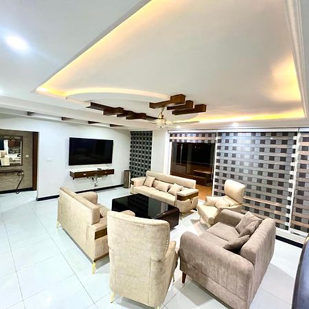 Penthouse 3Bedrooms - Luxury Apartment Hotel Islamabad Exterior foto